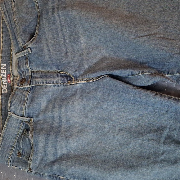 Denizen from Levi's Blue Denim Cropped Jeans size 14 - Picture 4 of 7